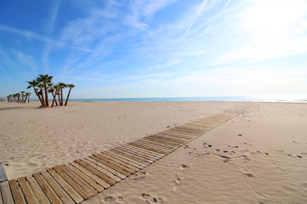 Global Properties, Apartamento En Urbanizacion Brezo Nova Canet บาเลนเซีย ภายนอก รูปภาพ